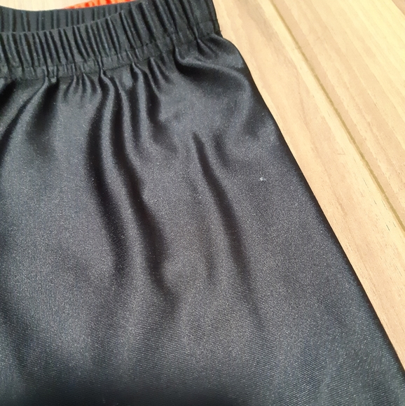 Harley Quinn Leggings - Picture 4 of 5